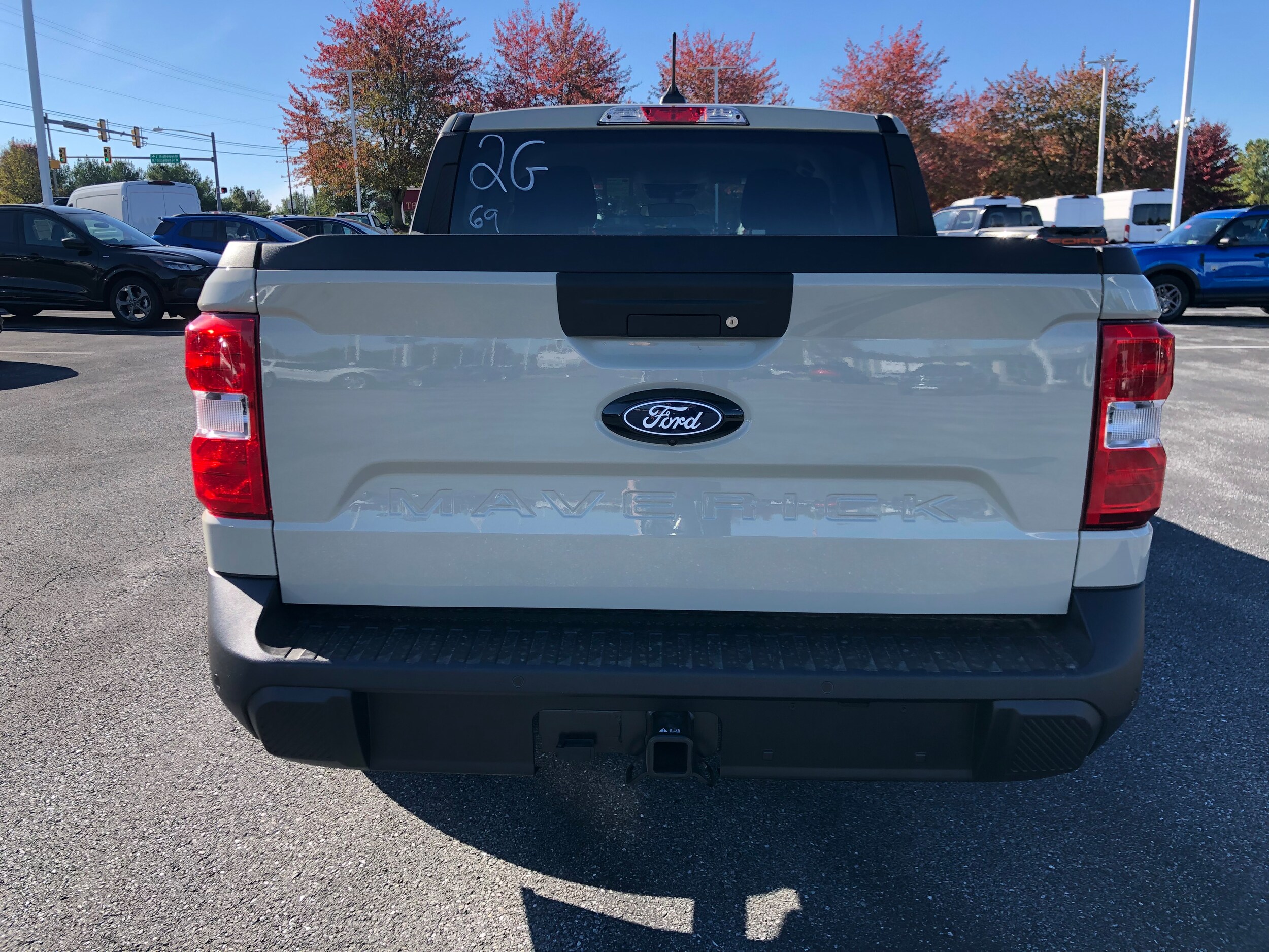 2025 Ford Maverick XLT photo 2