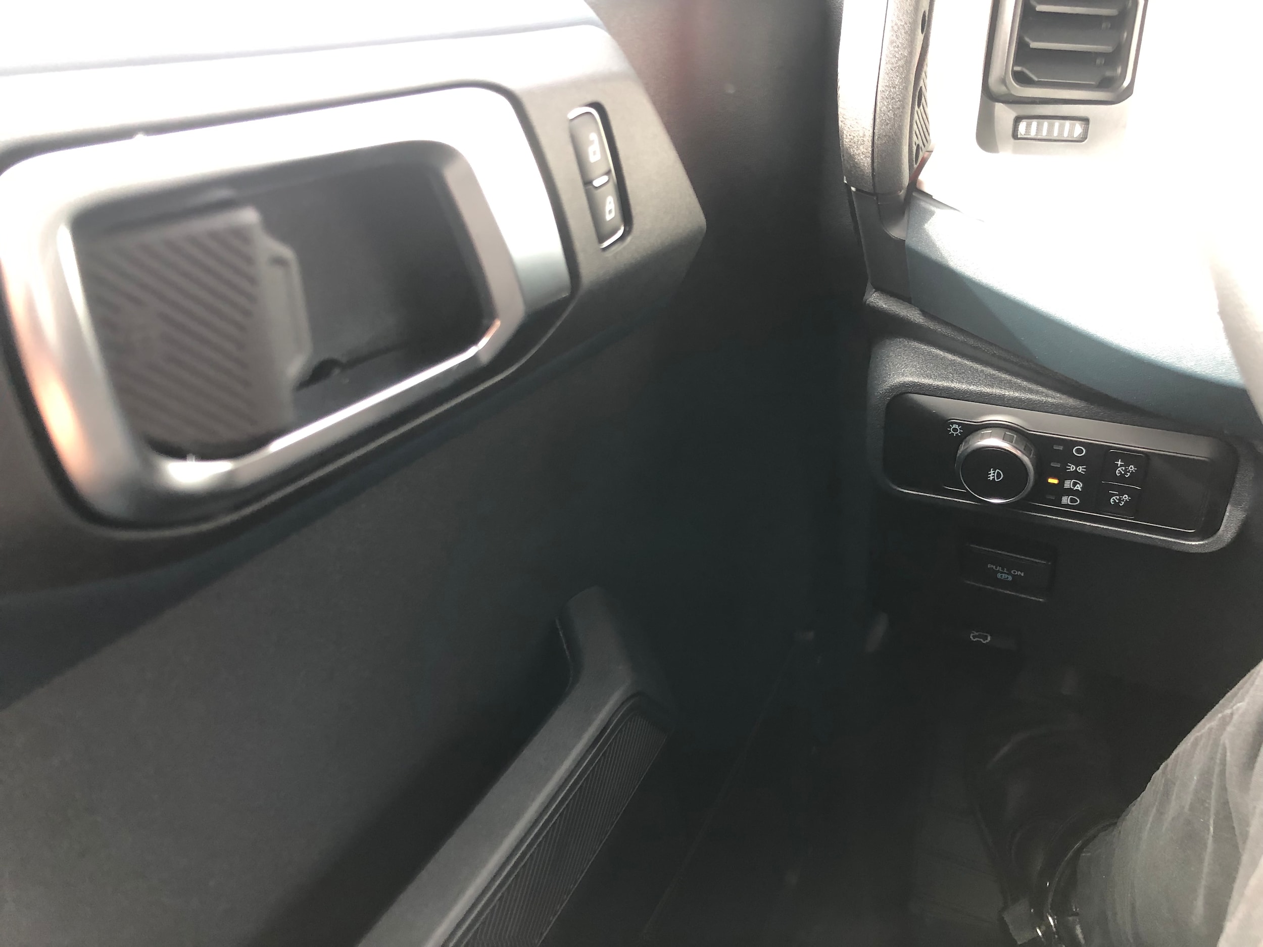 2025 Ford Bronco 4-Door Heritage Editon - Photo 19