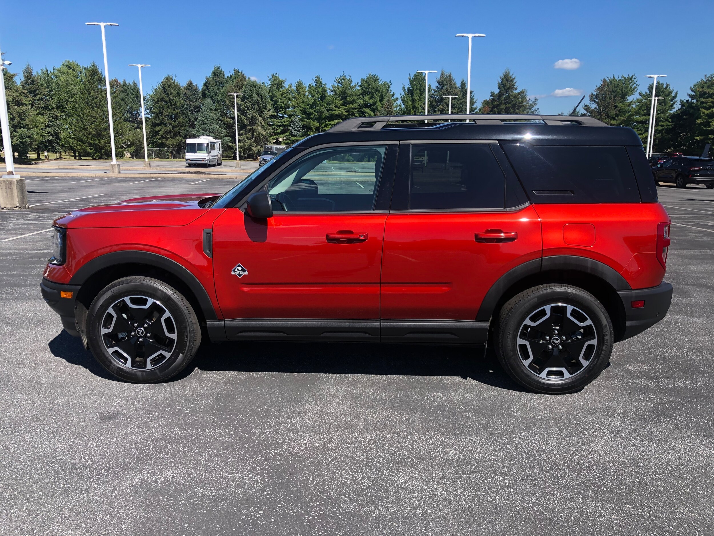2024 Ford Bronco Sport Outer Banks photo 2