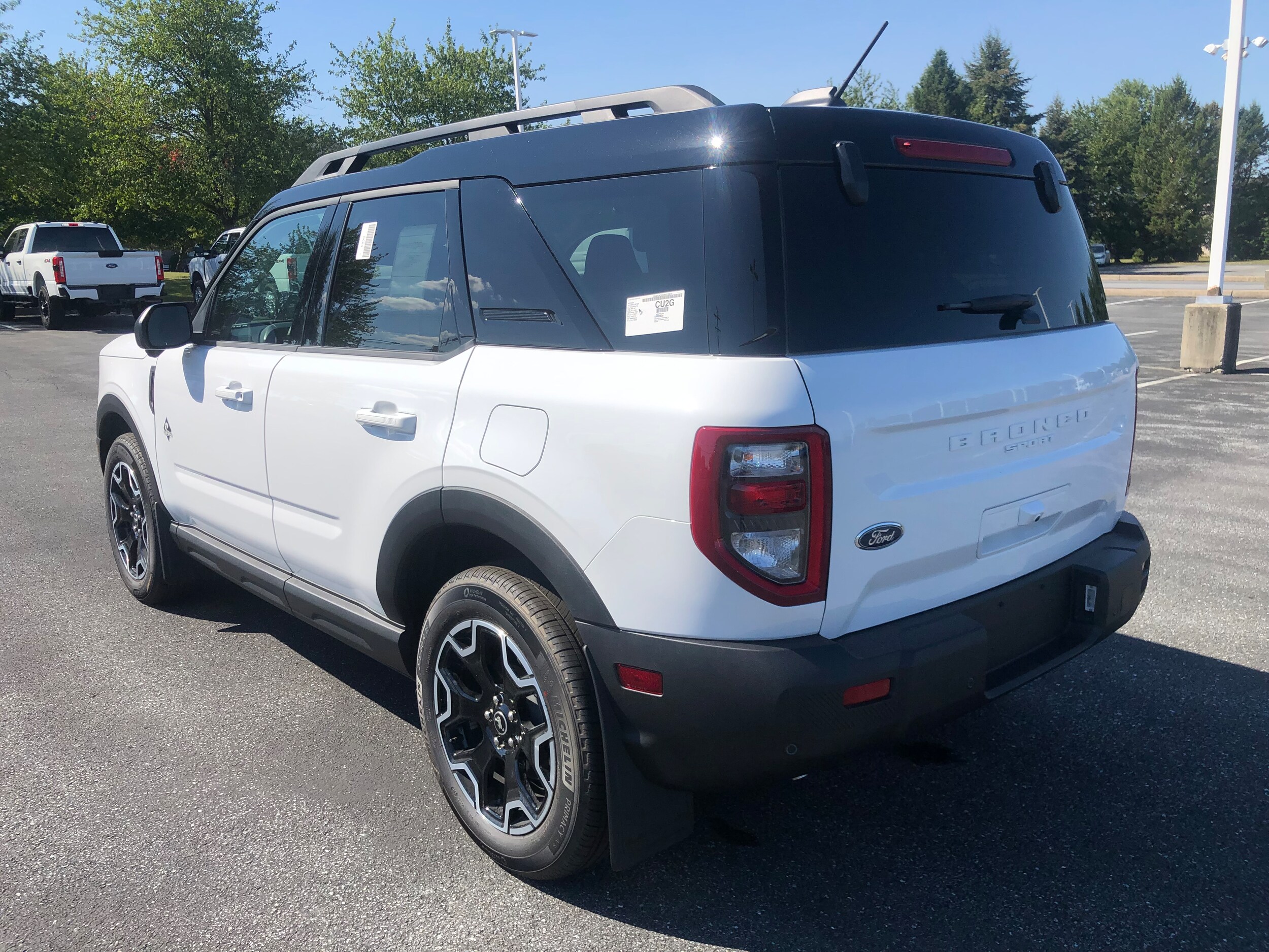 2025 Ford Bronco Sport Outer Banks photo 3