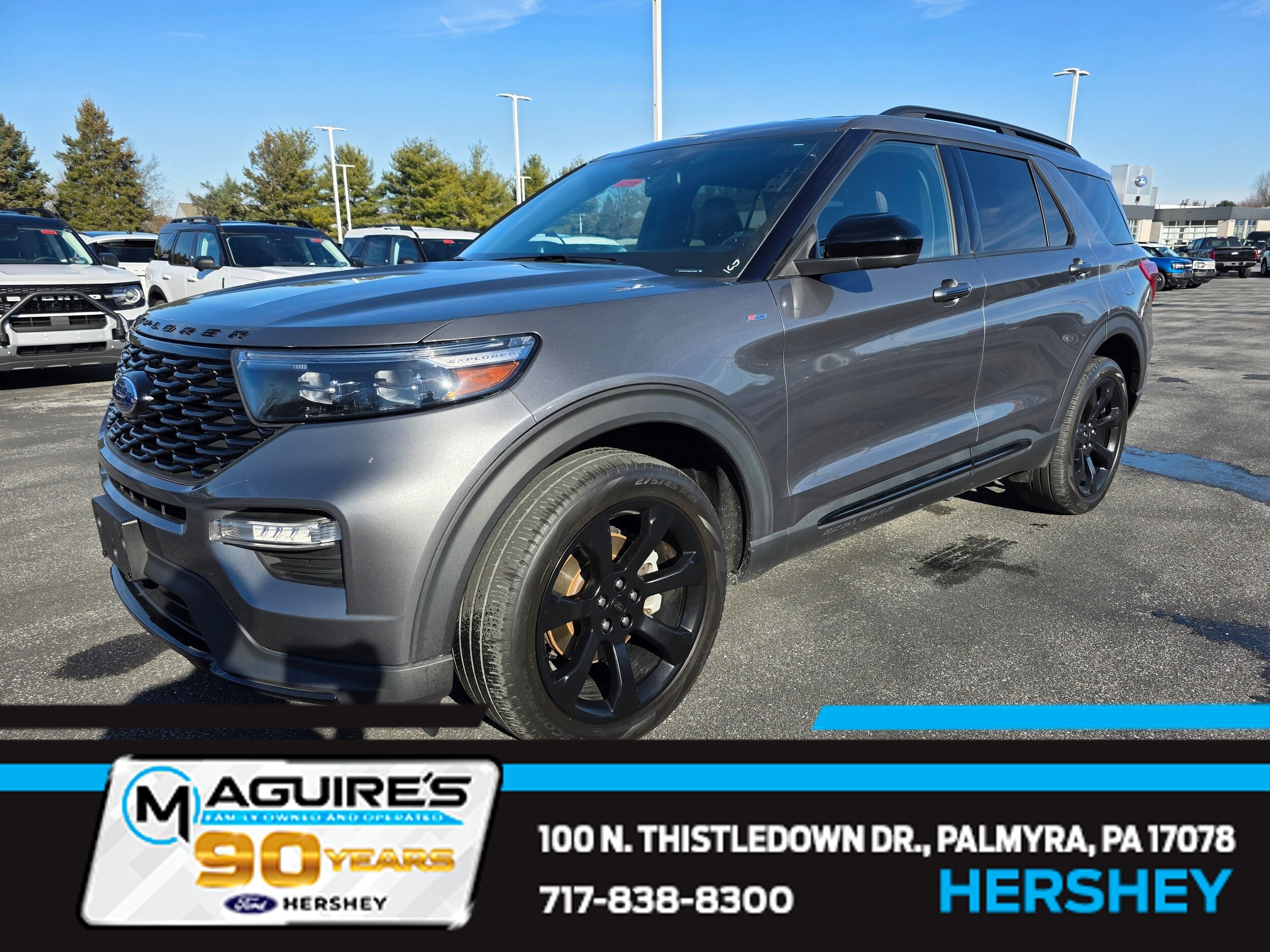 2022 Ford Explorer ST-LINE's photo