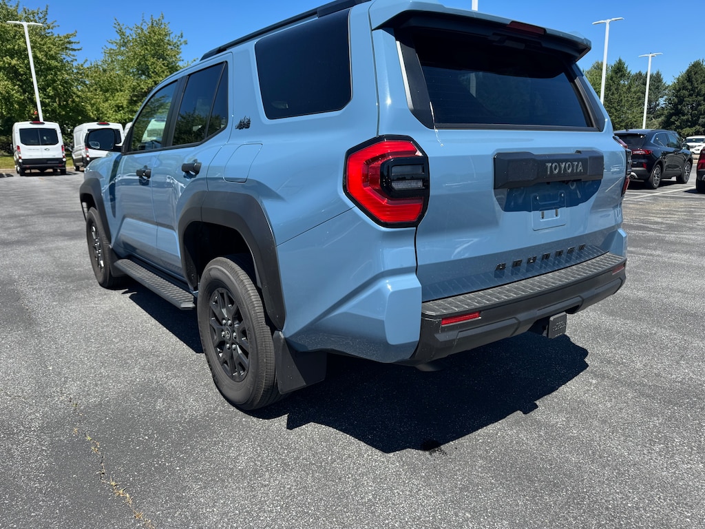Used 2025 Toyota 4Runner SR5 SUV