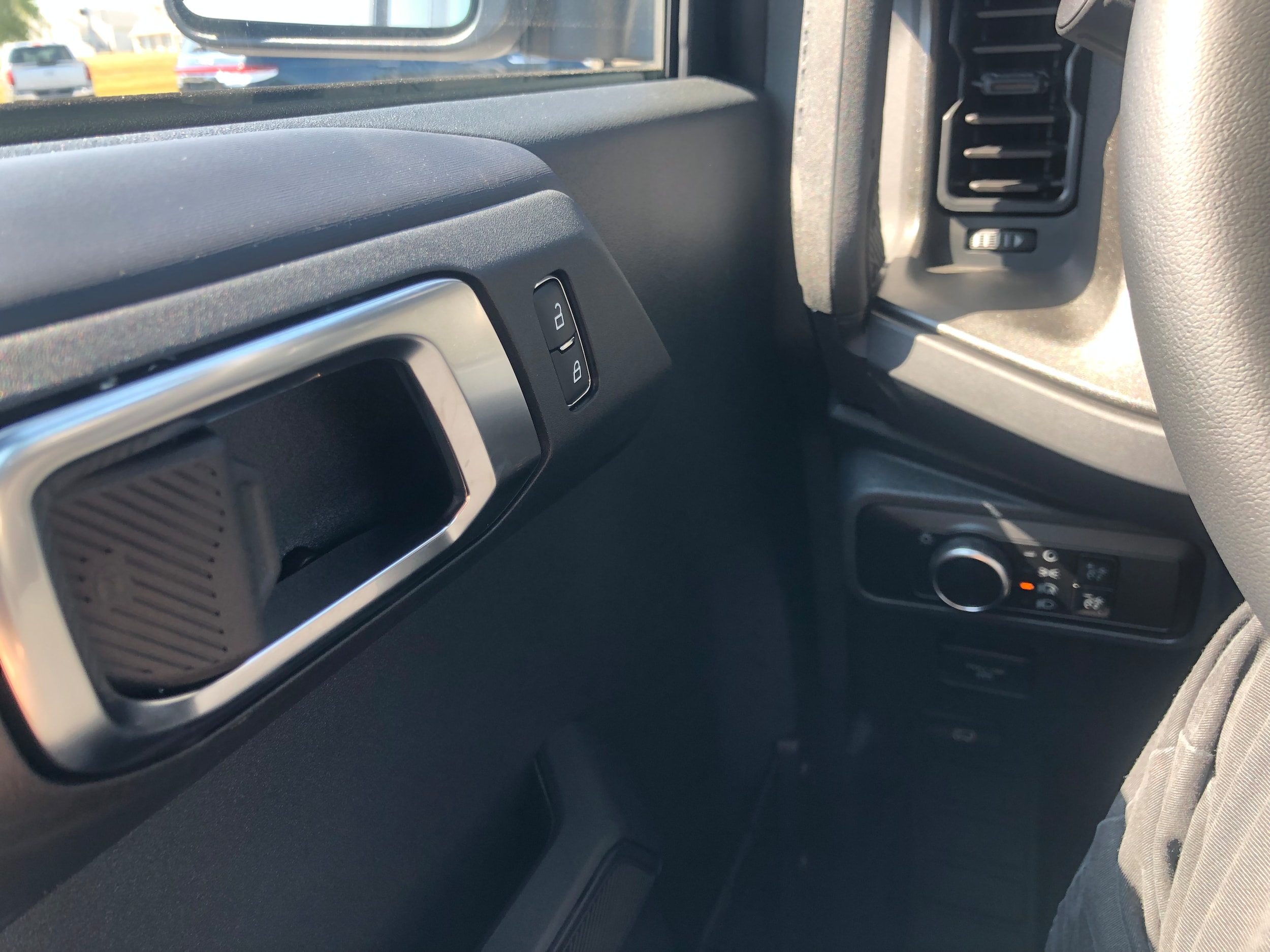 2025 Ford Bronco 4-Door Badlands - Photo 19