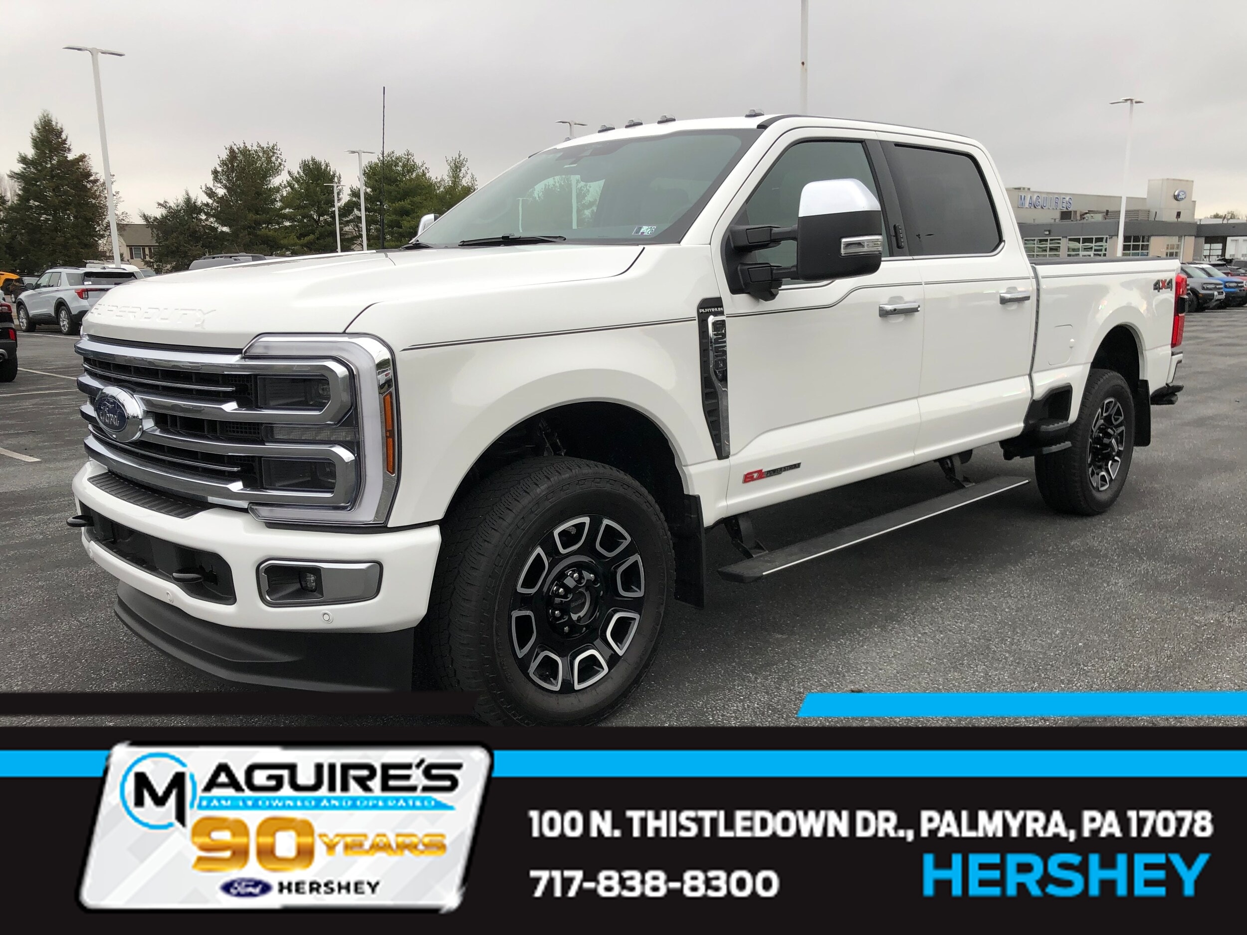 2025 Ford F-250 Super Duty Platinum's photo