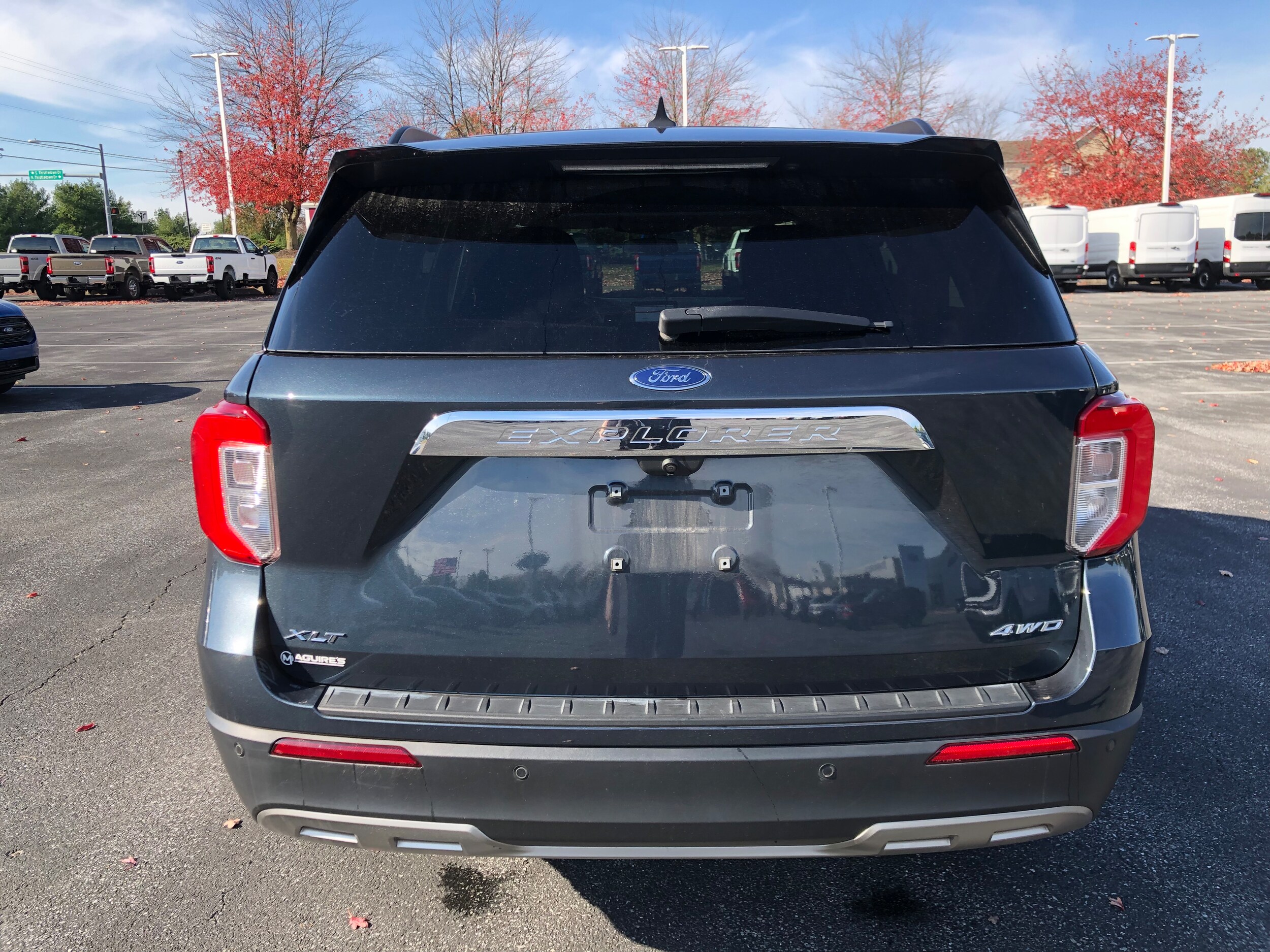 2022 Ford Explorer XLT photo 2