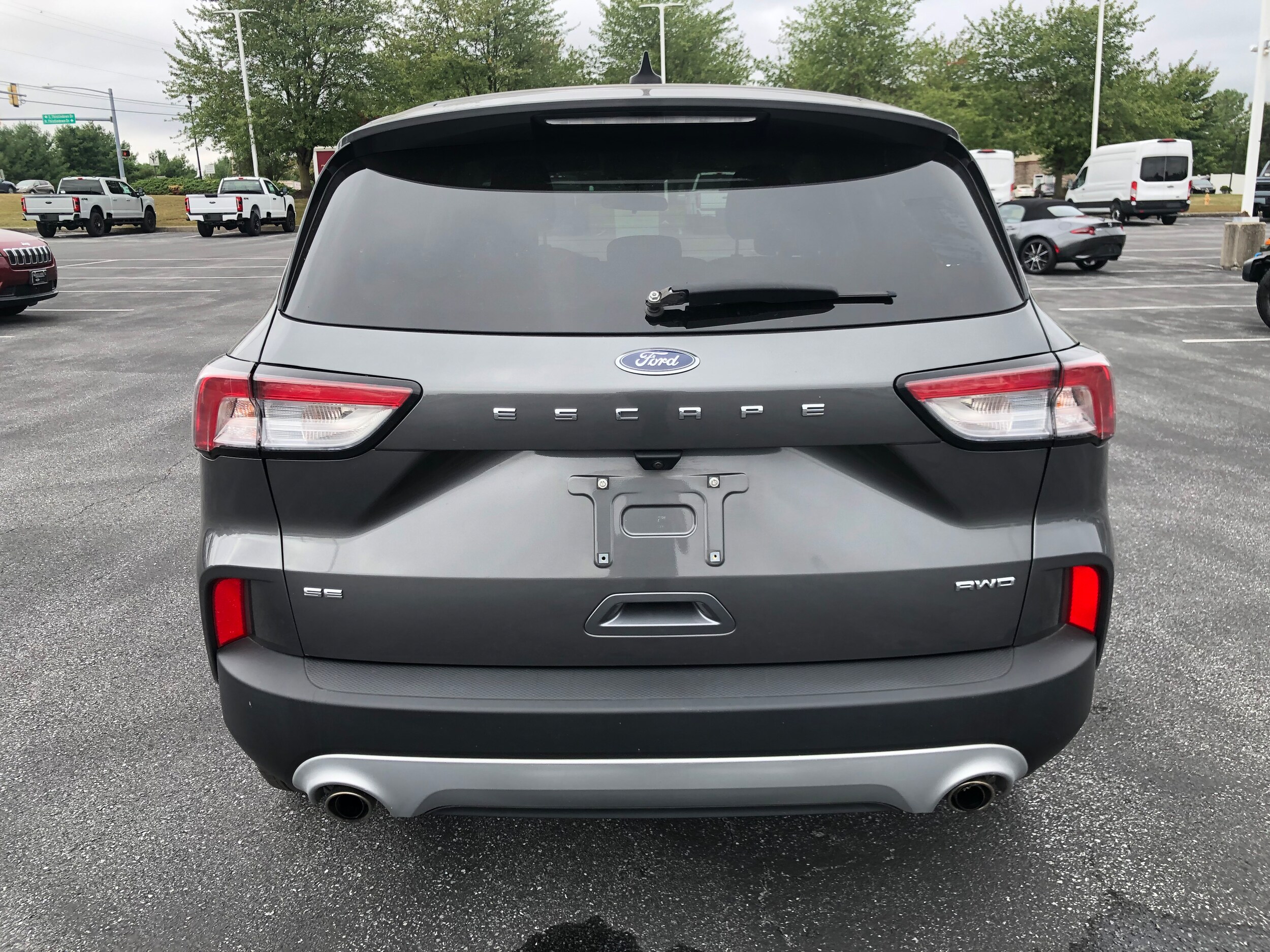 2022 Ford Escape SE photo 3