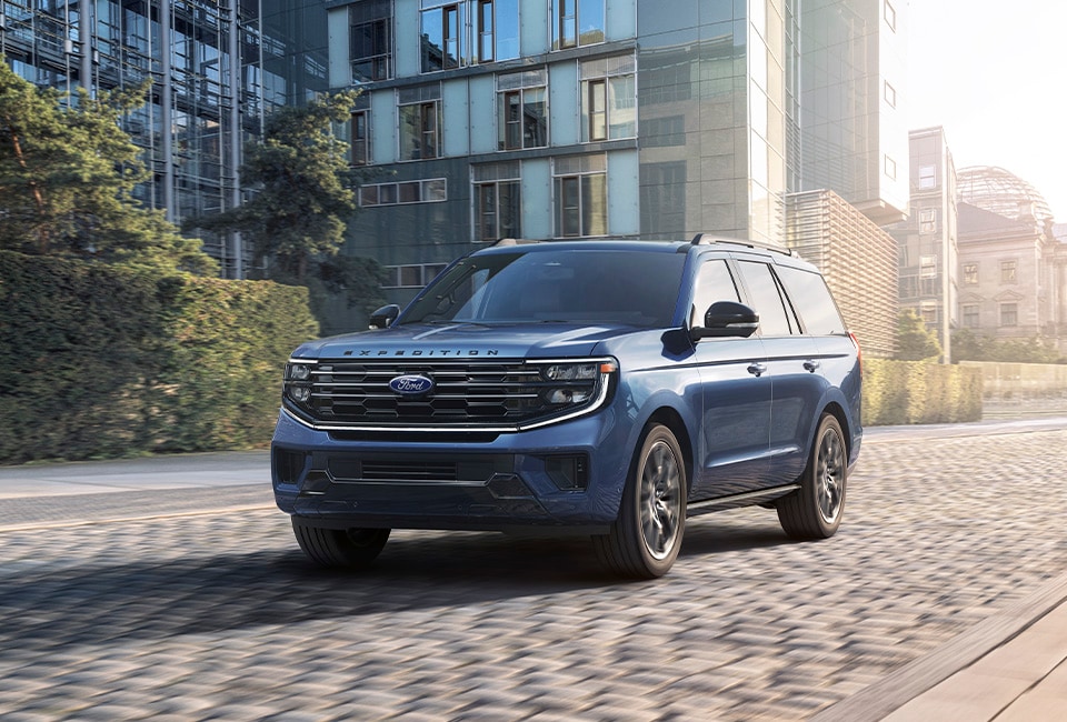 2025 Ford Expedition on the road