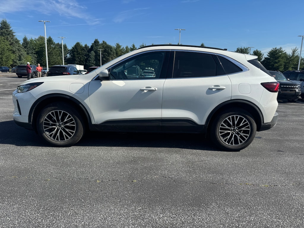 Certified 2025 Ford Escape Plug-In Hybrid Base SUV