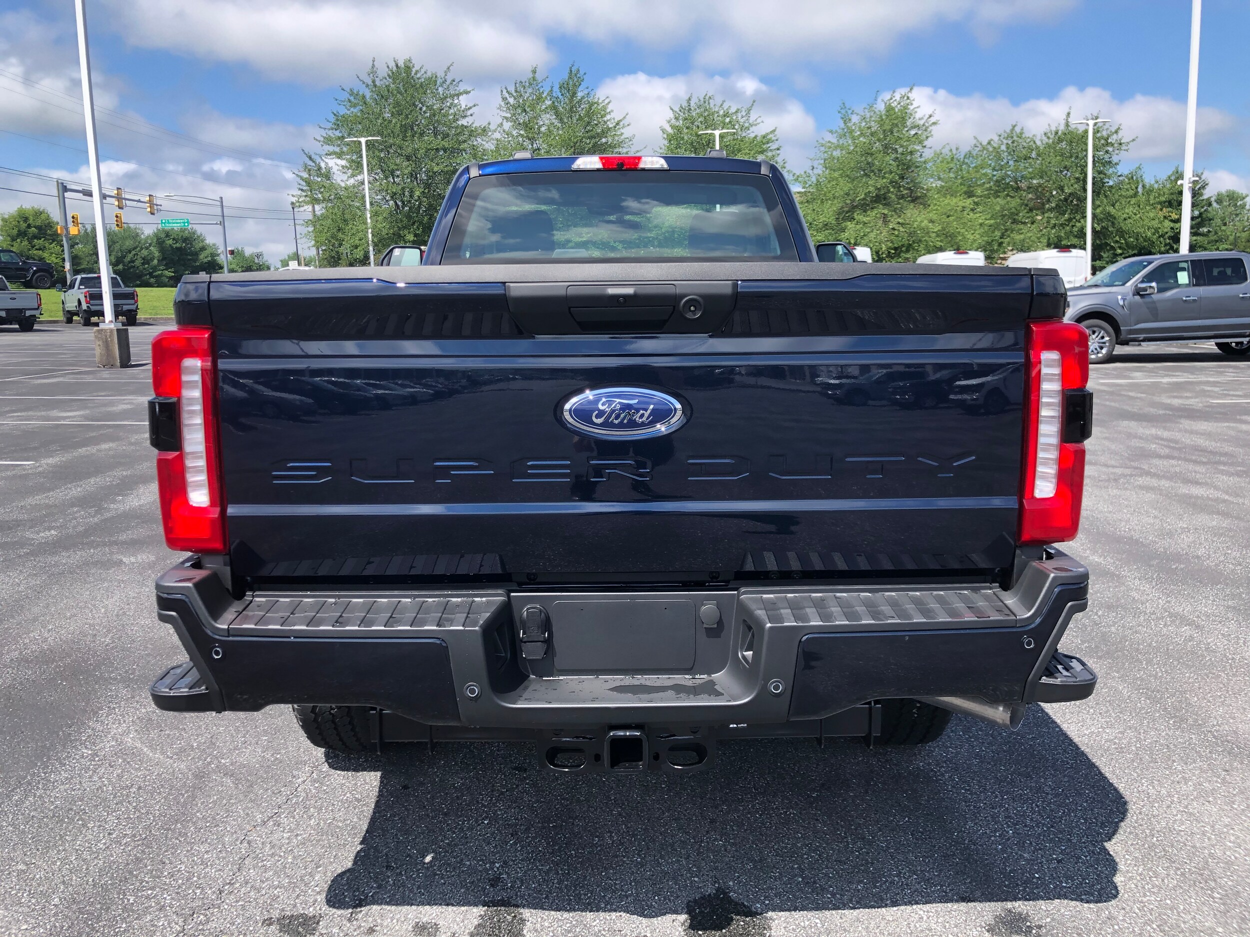 2025 Ford F-350 XL photo 4