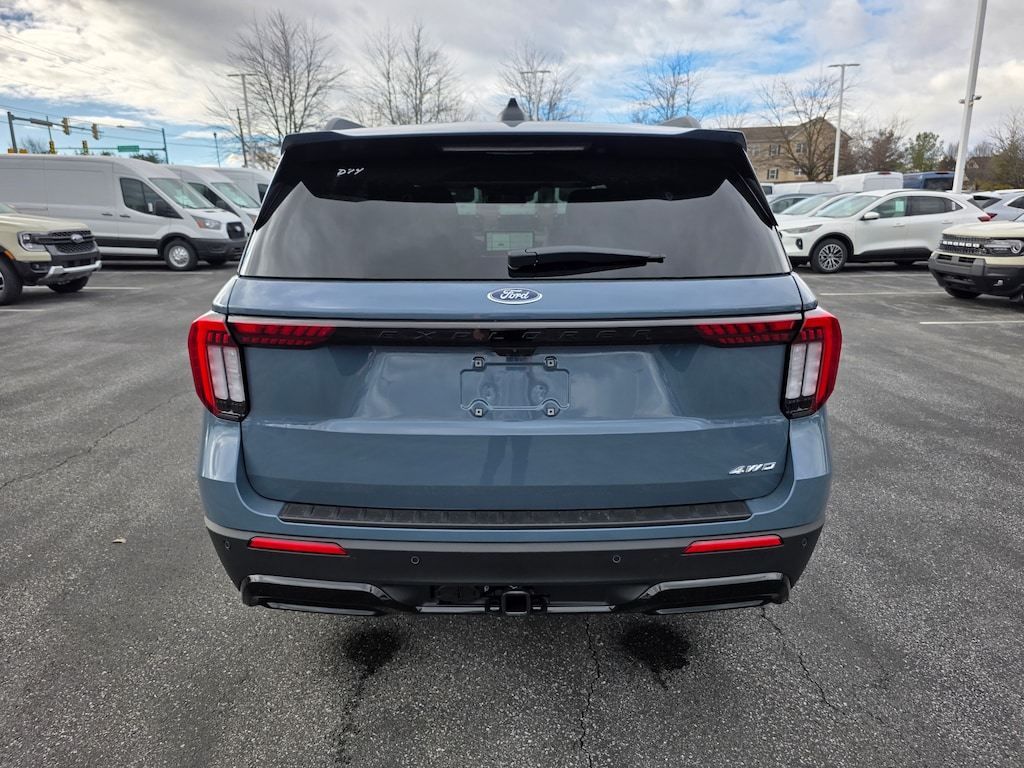New 2026 Ford Explorer ST-Line SUV
