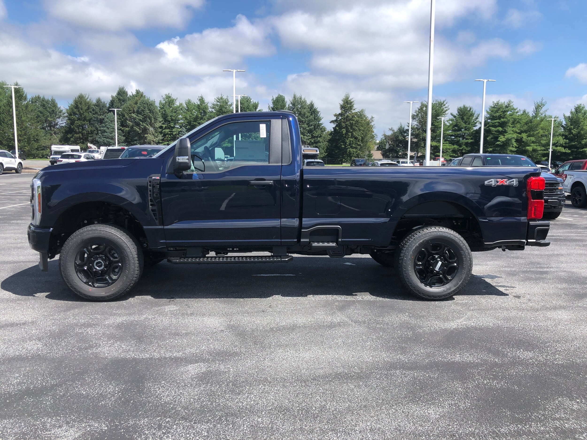 2025 Ford F-350 XL photo 2