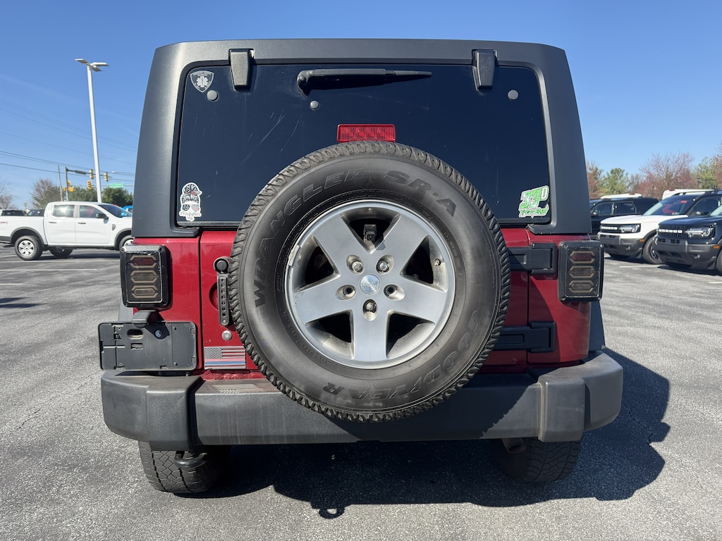 Used 2012 Jeep Wrangler Unlimited Rubicon SUV