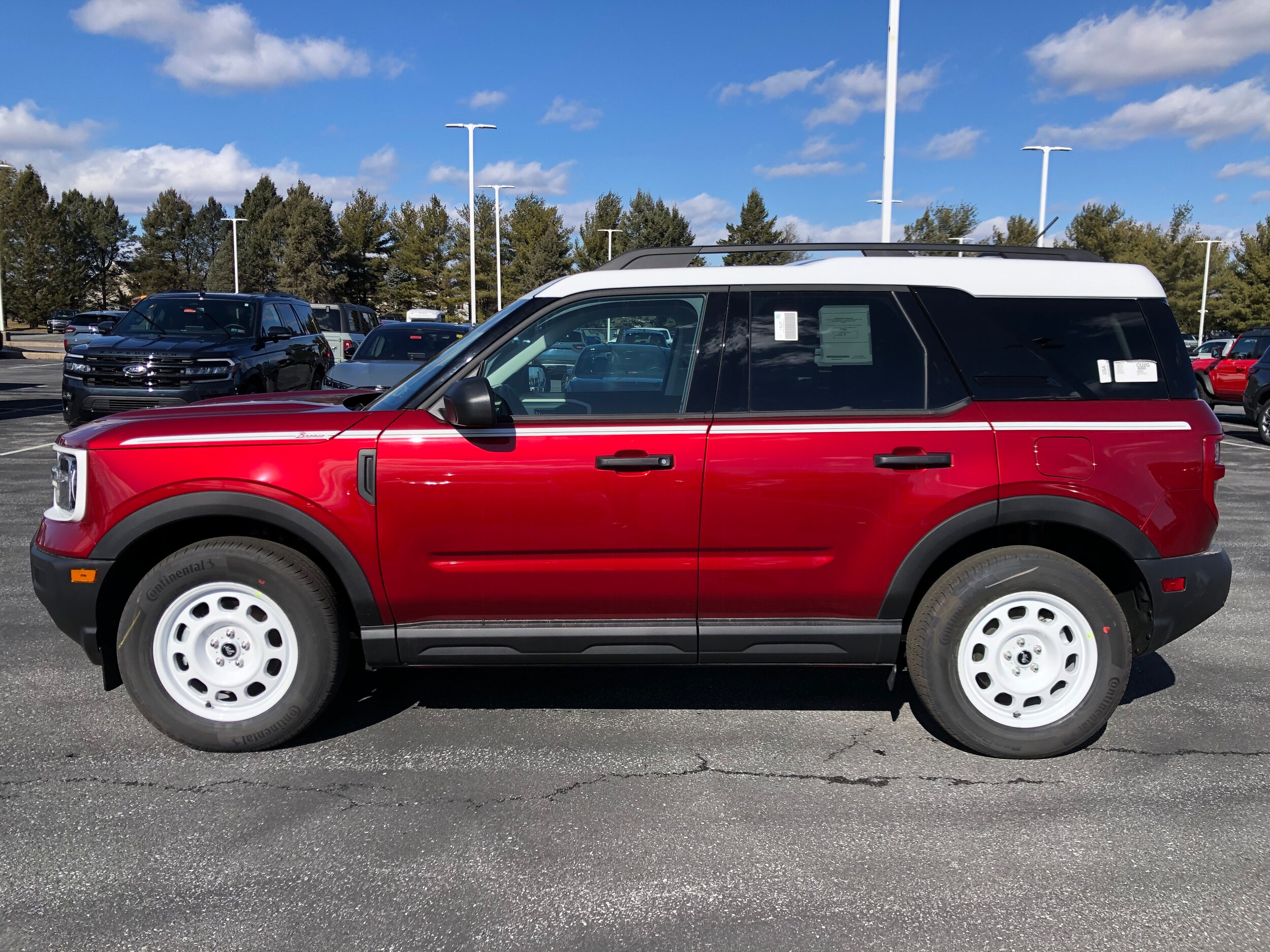 2025 Ford Bronco Sport Heritage photo 2