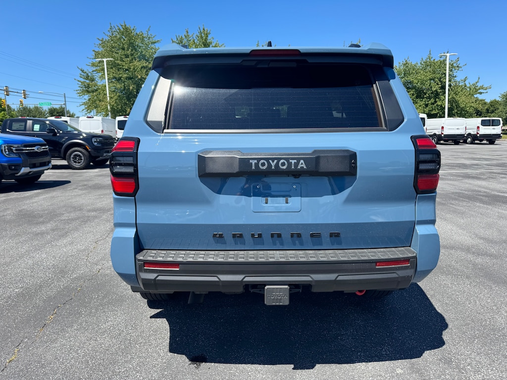 Used 2025 Toyota 4Runner SR5 SUV