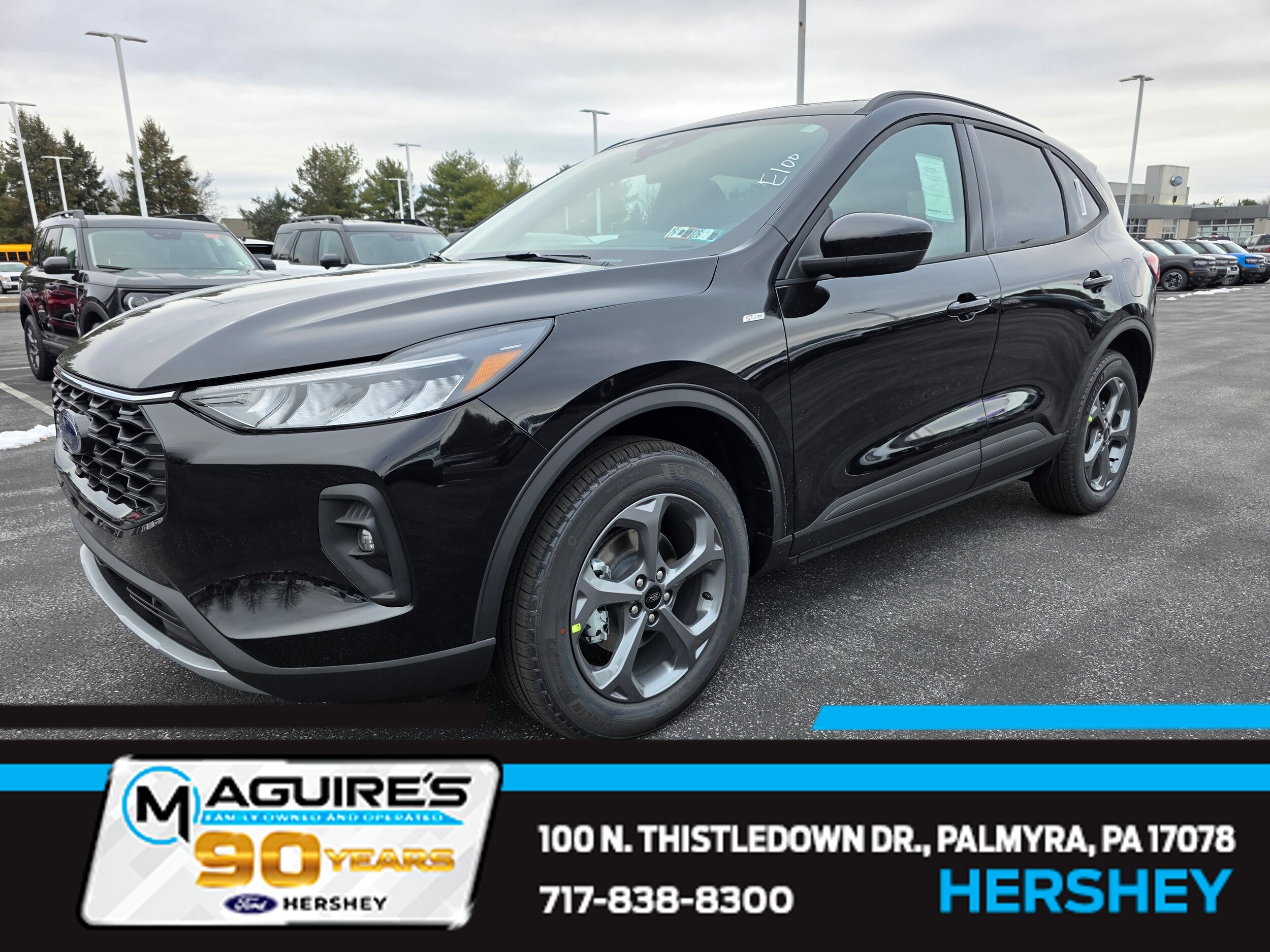 2026 Ford Escape ST-Line Select's photo