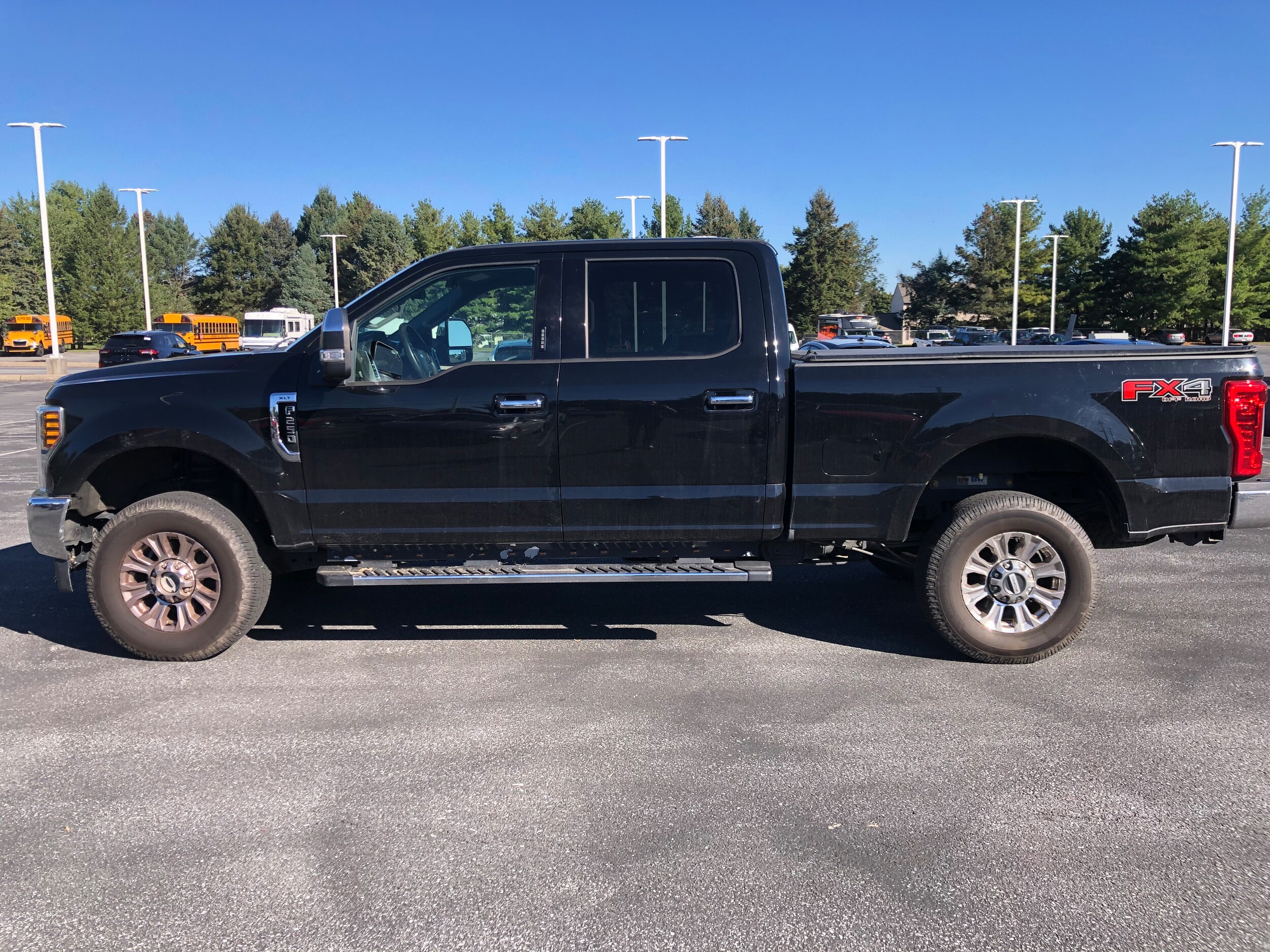 2018 Ford F-250 photo 2