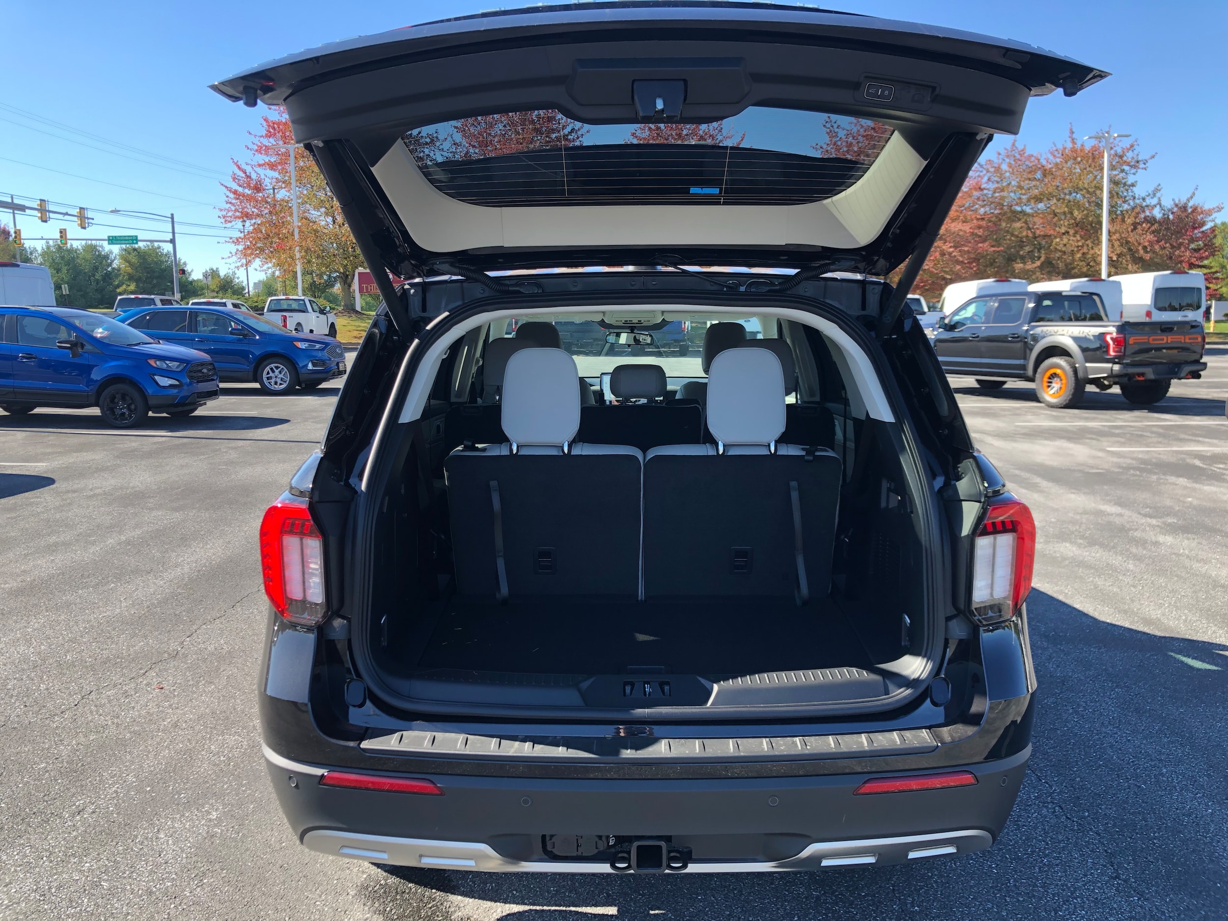 2026 Ford Explorer Active - Photo 9