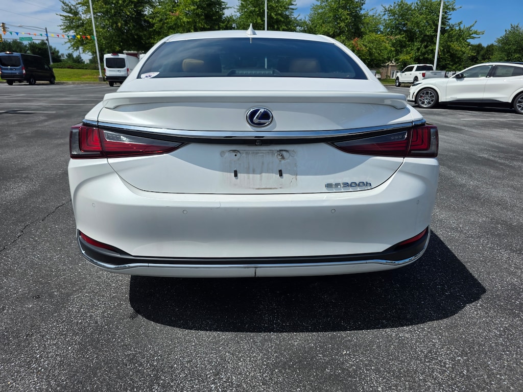 Certified 2021 Lexus ES 300h Luxury Sedan