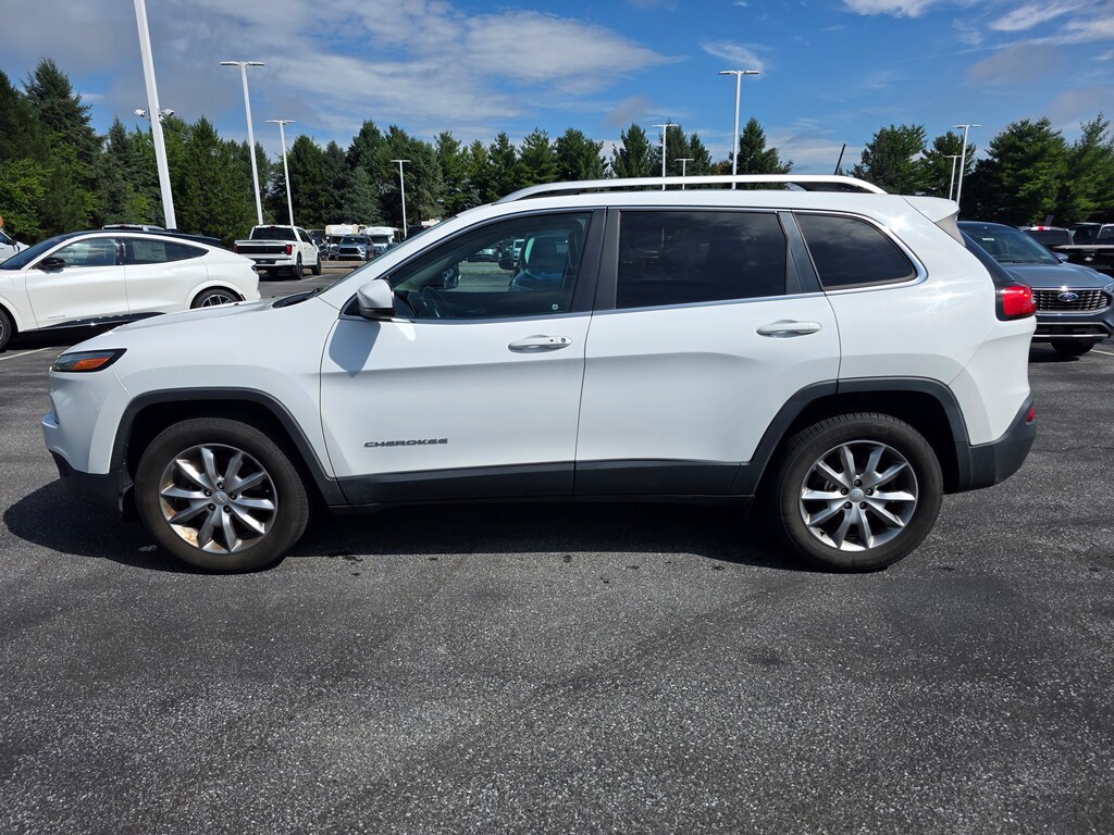 Used 2018 Jeep Cherokee Limited SUV