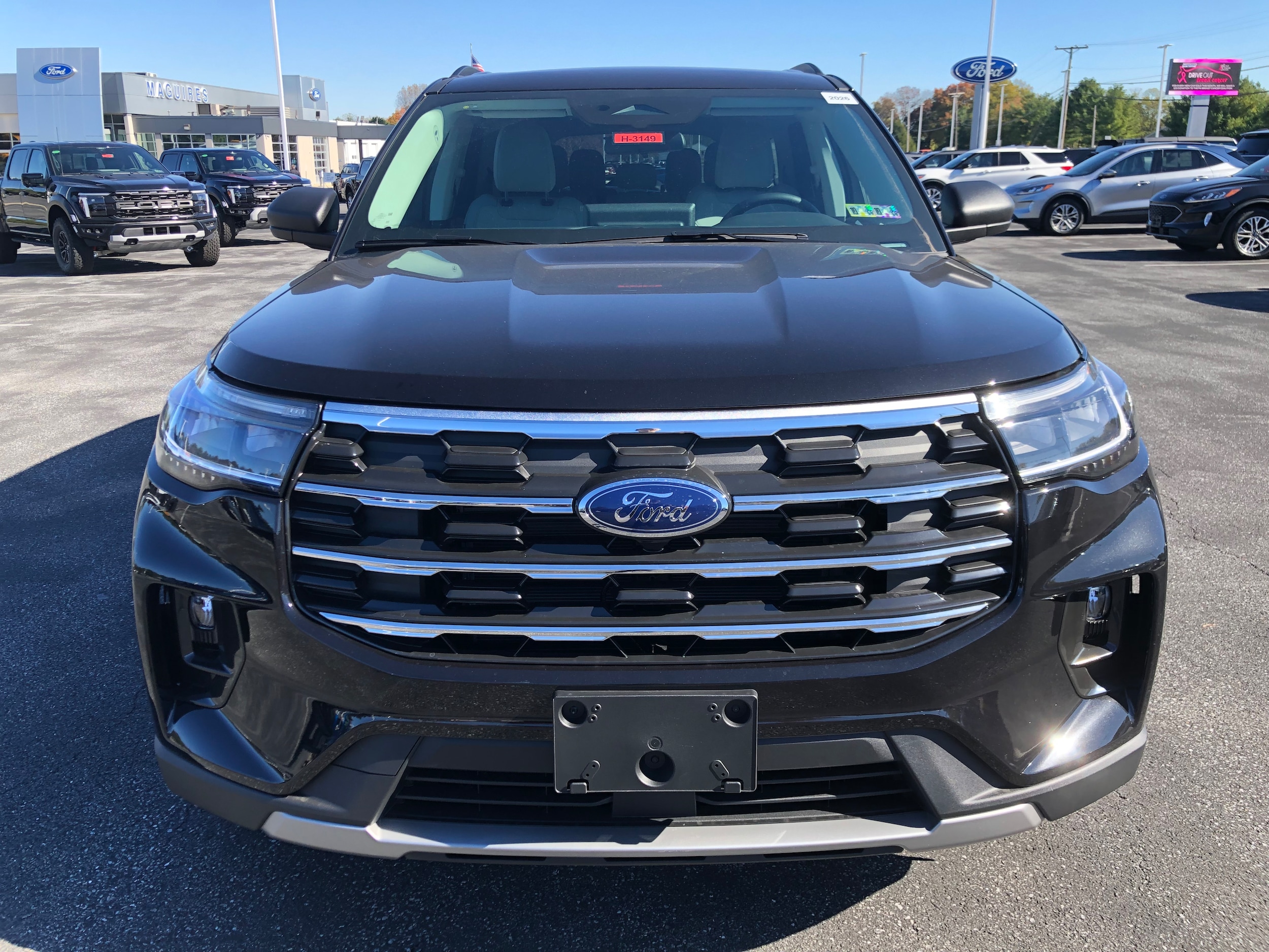 2026 Ford Explorer Active - Photo 8