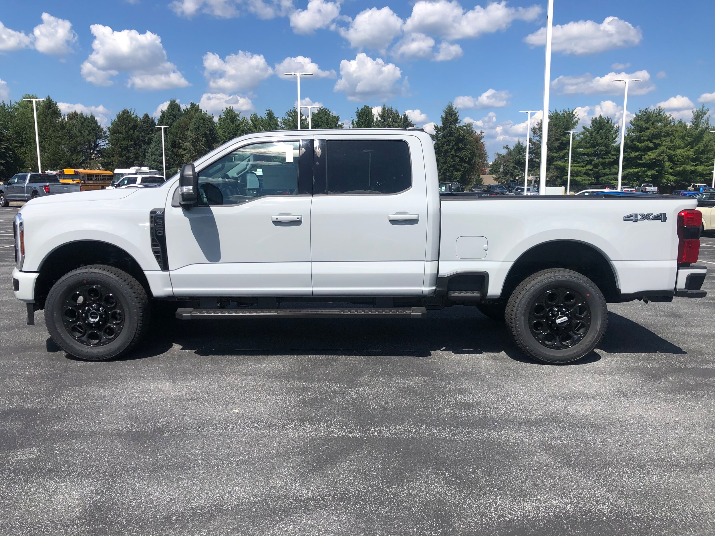 2026 Ford F-350 XLT photo 2