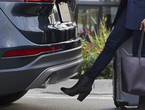 HANDS-FREE LIFTGATE
