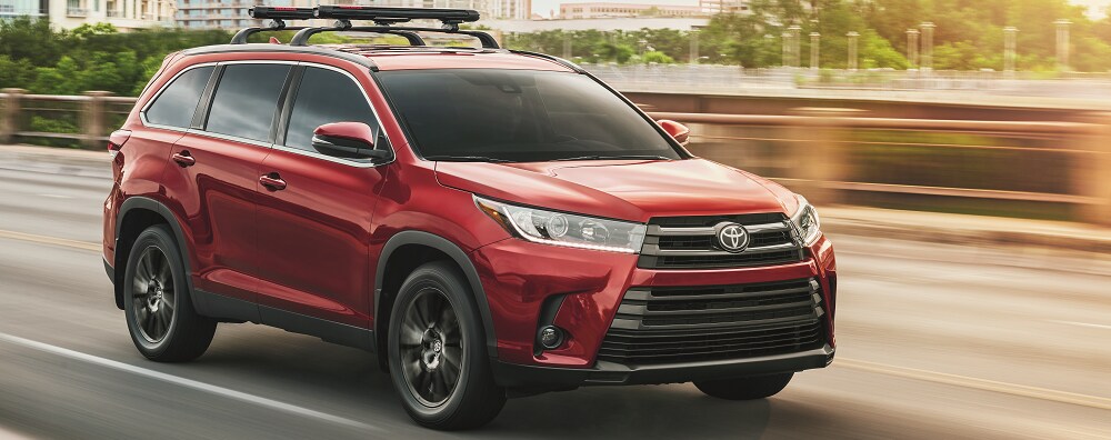 2019 toyota highlander review