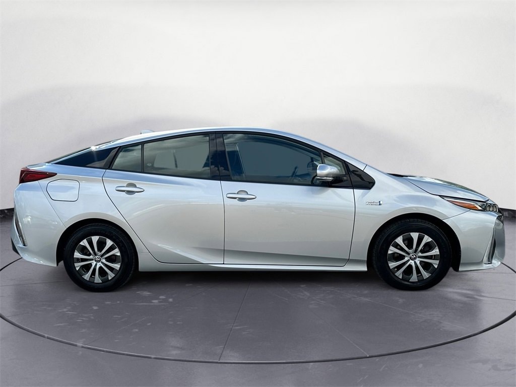 Used 2020 Toyota Prius Prime XLE with VIN JTDKARFP3L3147382 for sale in Grand Island, NY