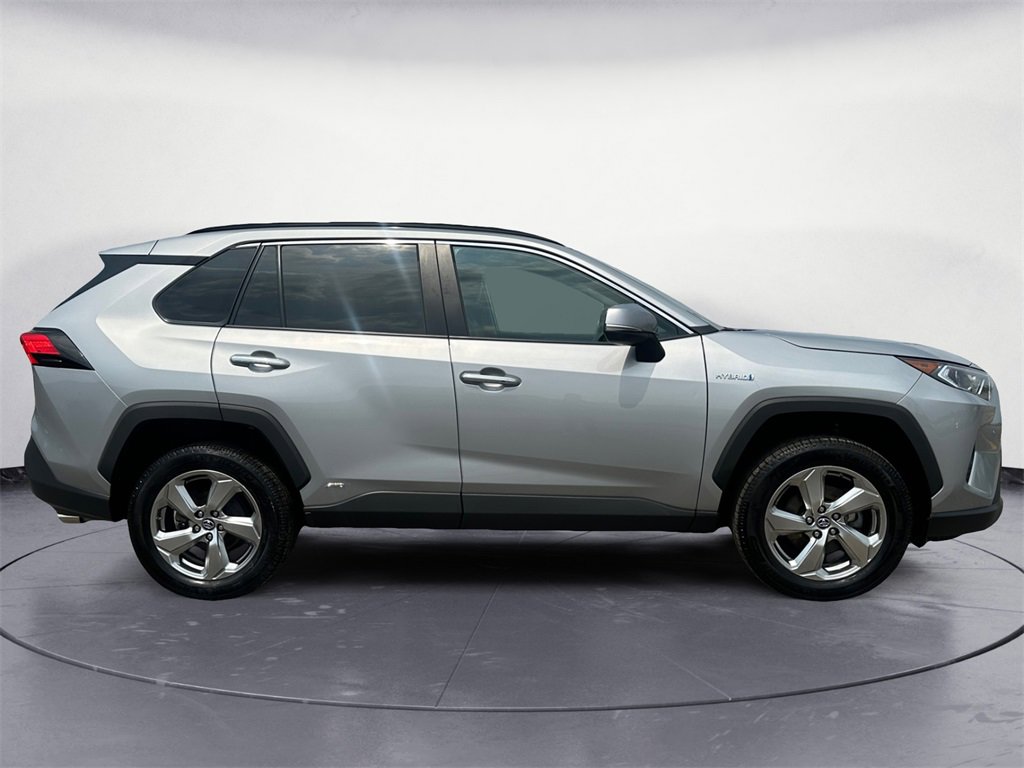 Used 2019 Toyota RAV4 Limited with VIN 2T3DWRFV5KW044100 for sale in Grand Island, NY