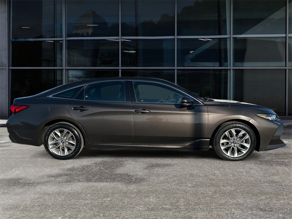 Used 2019 Toyota Avalon XLE with VIN 4T1BZ1FB8KU017259 for sale in Grand Island, NY
