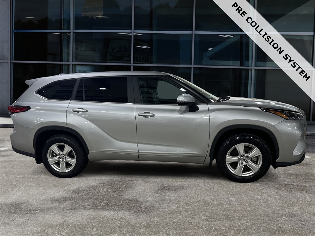 Used 2023 Toyota Highlander LE with VIN 5TDKDRBH7PS514620 for sale in Grand Island, NY