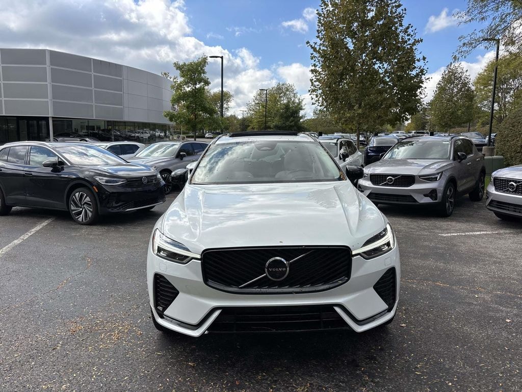 New 2026 Volvo XC60 B5 Ultra SUV