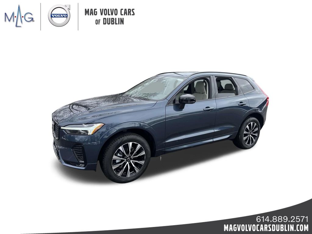 2025 Volvo XC60 B5 Core photo 3