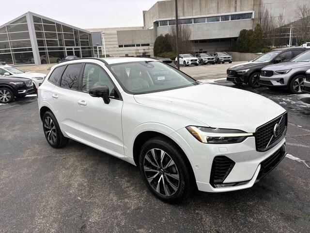 2023 Volvo XC60 B5 Plus Dark Theme Sport Utility