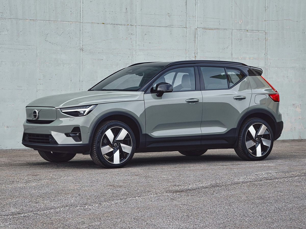 2024 Volvo XC40