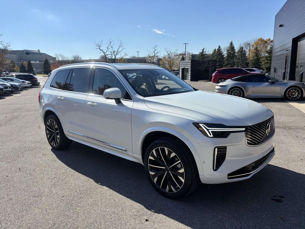 2026 Volvo XC90 Ultra's photo