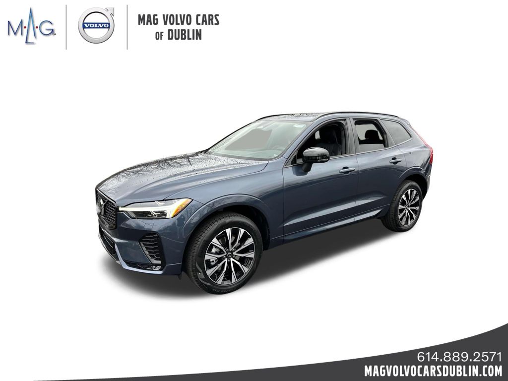 2025 Volvo XC60 B5 Core photo 3