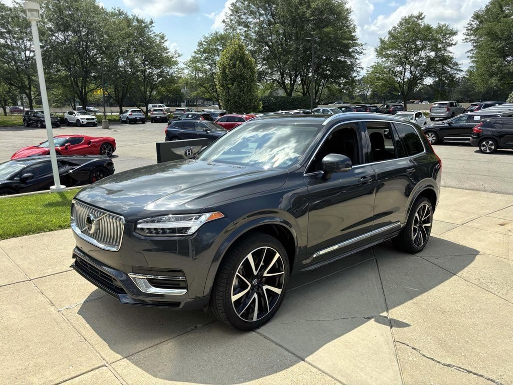 Used 2022 Volvo XC90 Recharge Plug-In Hybrid T8 Inscription Expression 7 Passenger Sport Utility
