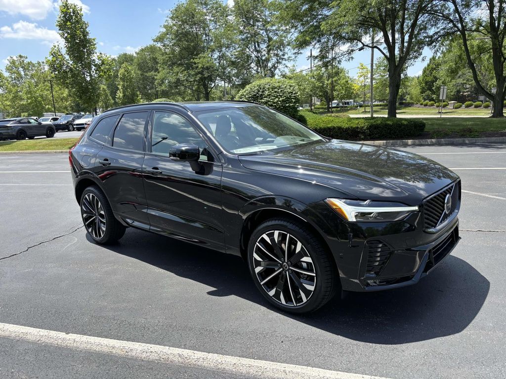 2026 Volvo XC60 Ultra's photo