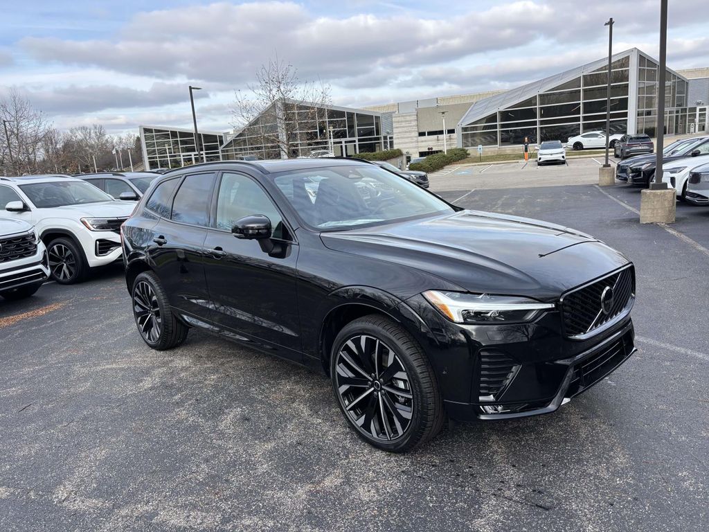 2026 Volvo XC60 Ultra's photo