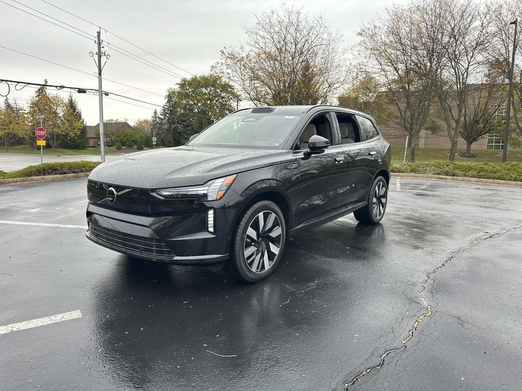 New 2025 Volvo EX90 Twin Motor Performance Plus 7-Seater SUV