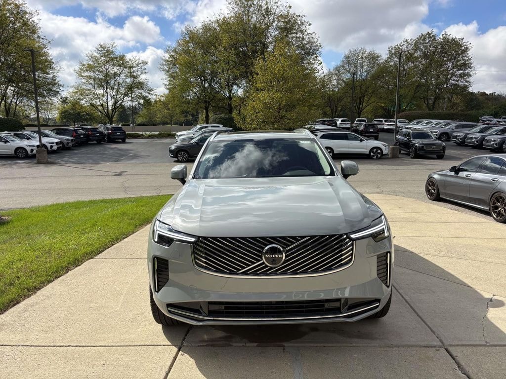New 2026 Volvo XC90 B6 Plus 7-Seater SUV