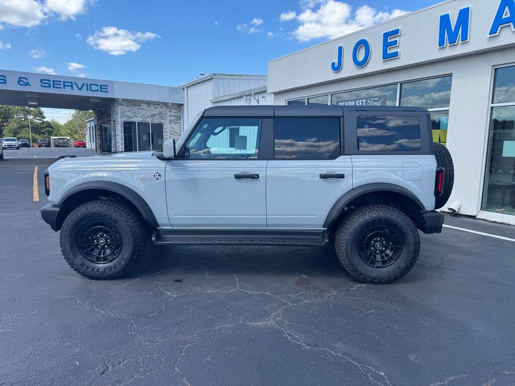 New 2026 Ford Bronco Outer Banks SUV