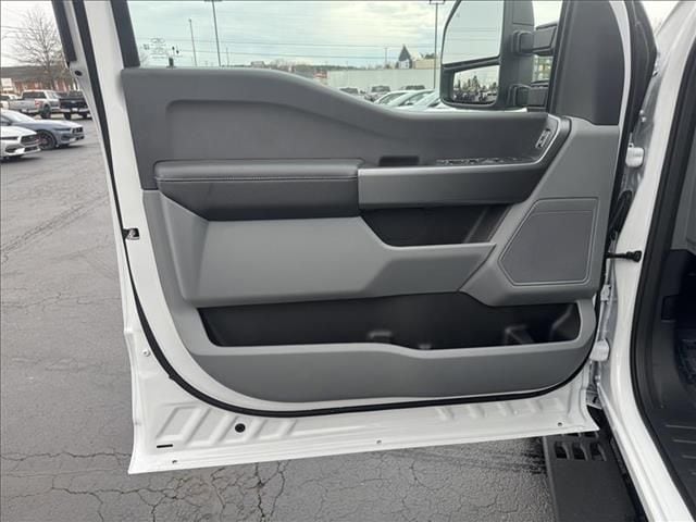 2026 Ford F-250 Super Duty XLT - Photo 10