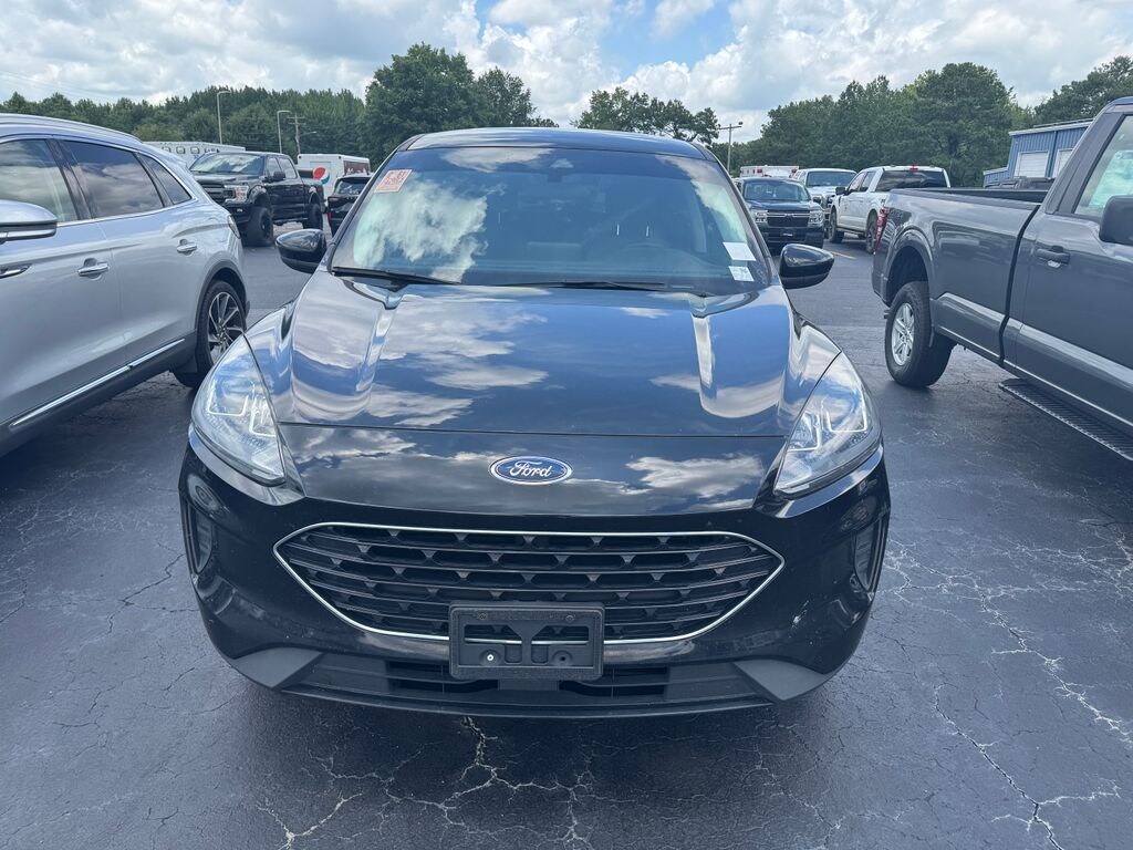 Used 2021 Ford Escape SE SUV