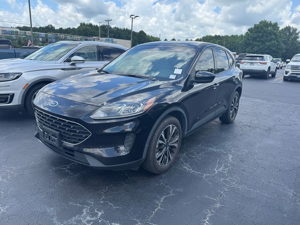 Used 2021 Ford Escape SE SUV
