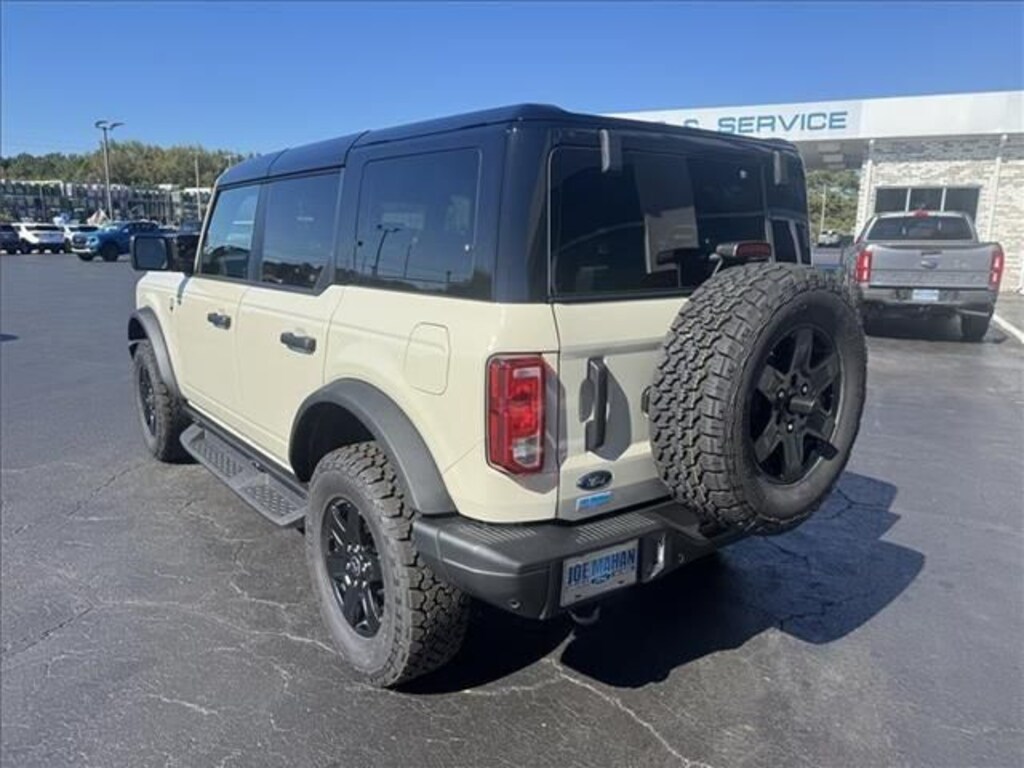 New 2025 Ford Bronco Big Bend SUV
