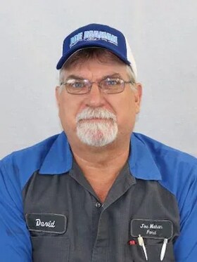Staff member David Kuenzle from ID_5c36c1