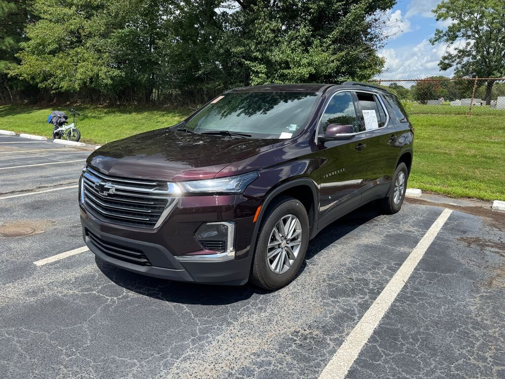 Used 2023 Chevrolet Traverse LT Leather SUV