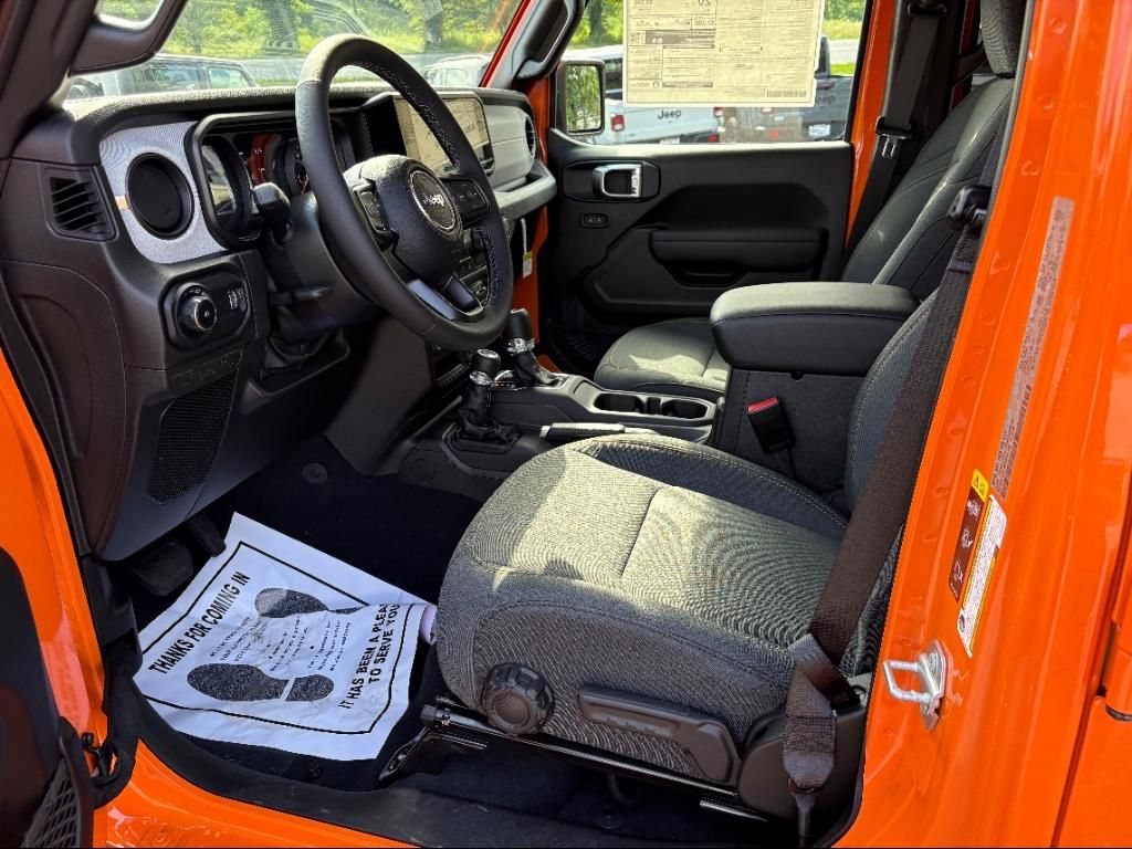 2025 Jeep Wrangler 4-Door Sport S - Photo 9